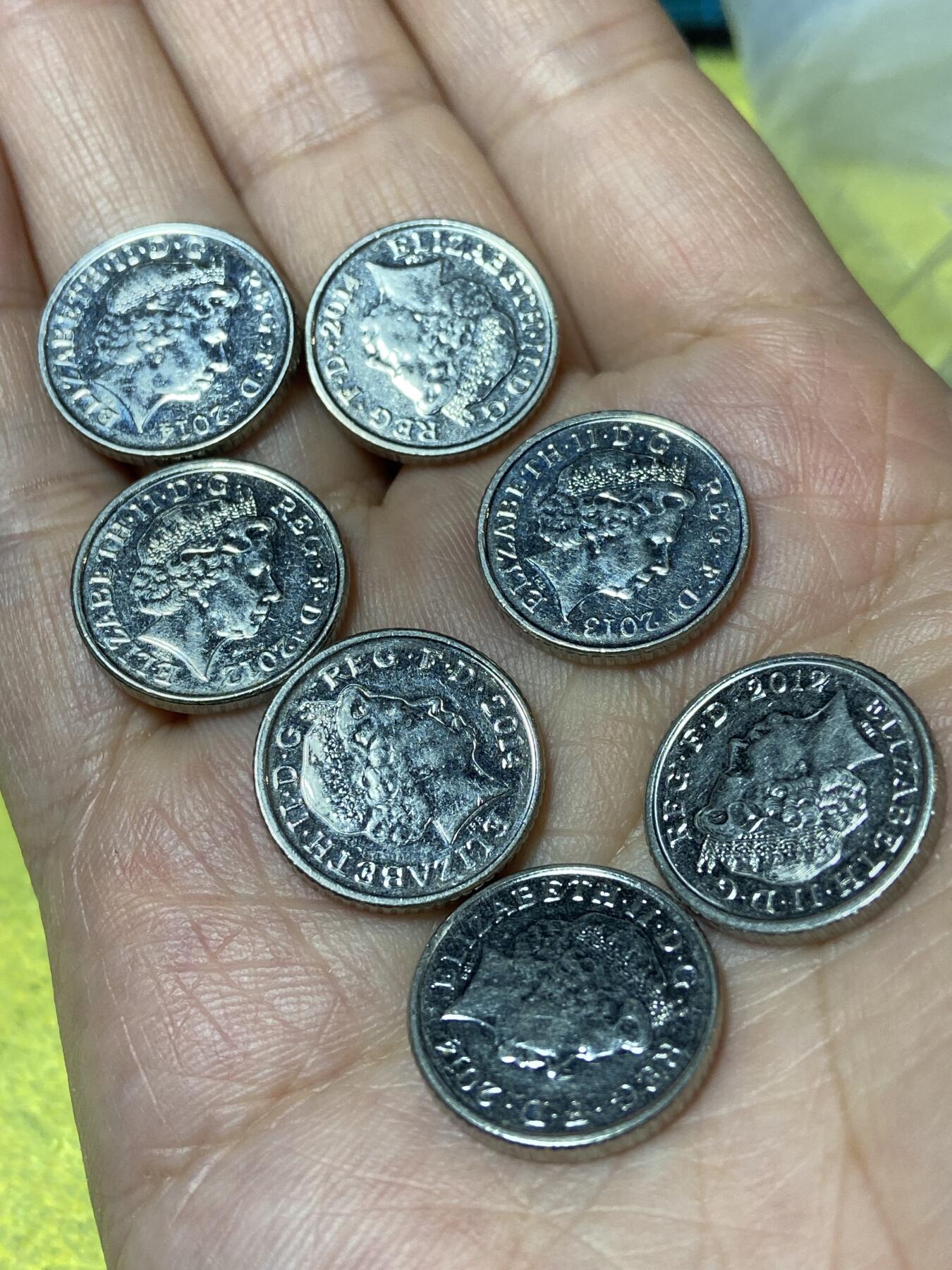 2026年第三十场(总第一百九十九场）英国一线回流散币特拍第二场(免佣金) 英国🇬🇧5便士7枚：2012年13年14年(伊丽莎白二世老年盾徽拼图第一版)