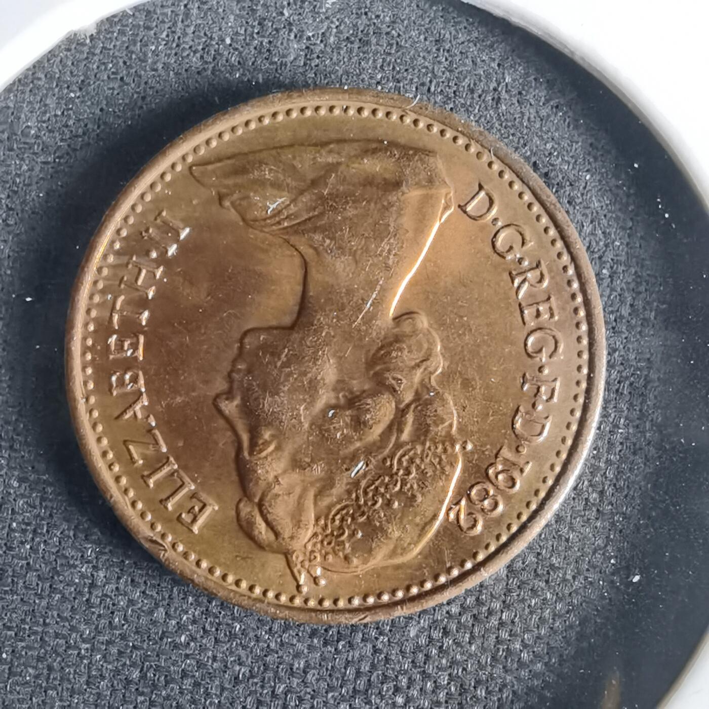 沼泽如烟--第1001场 英国1983年半便士