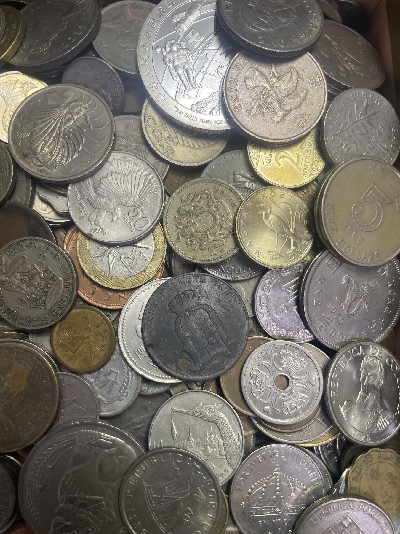 回流0218 新春快乐，马年大吉！ 外币、钞16.8斤 无日币