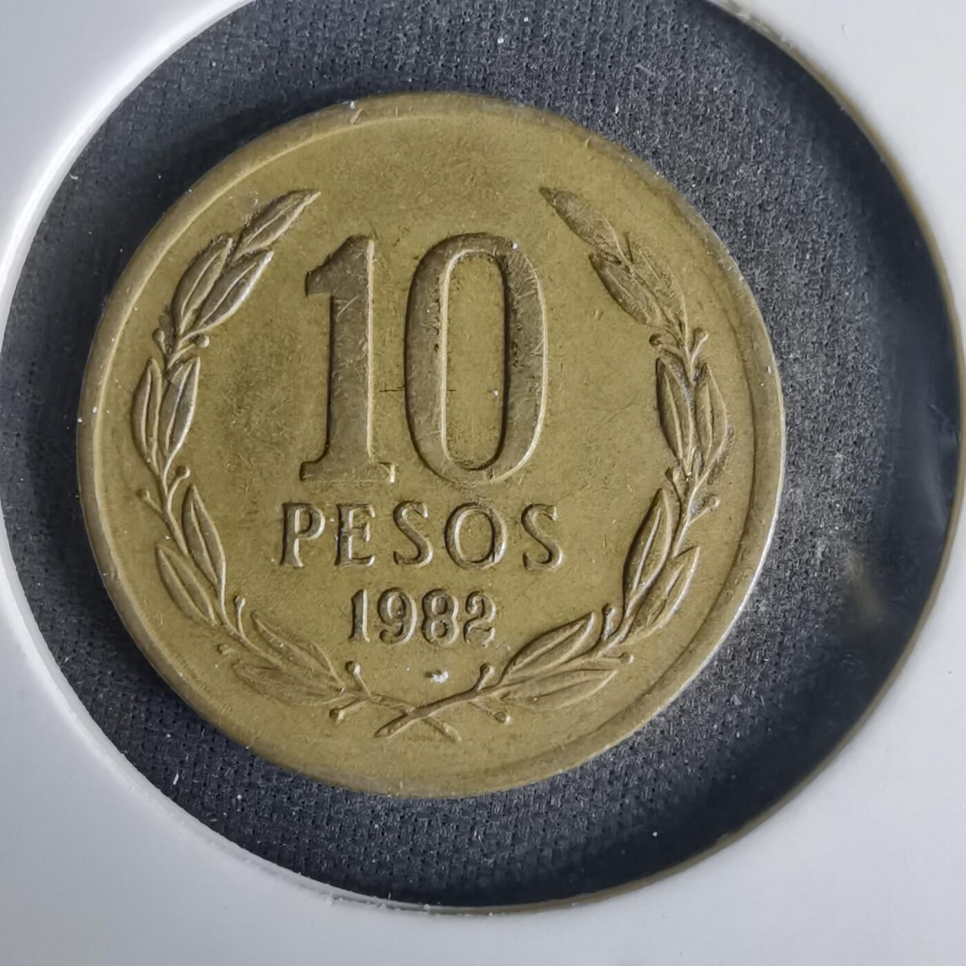 沼泽如烟--第1001场 智利1982年10比索