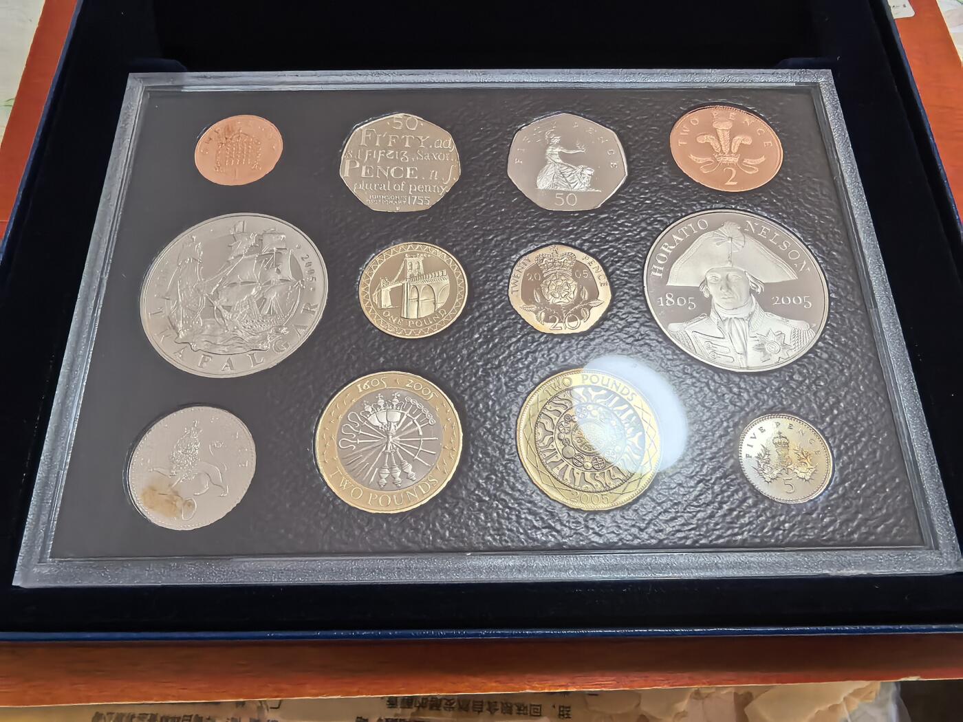 长老汇马年精选第二场拍卖 2005英国12枚精制套币，盒证全