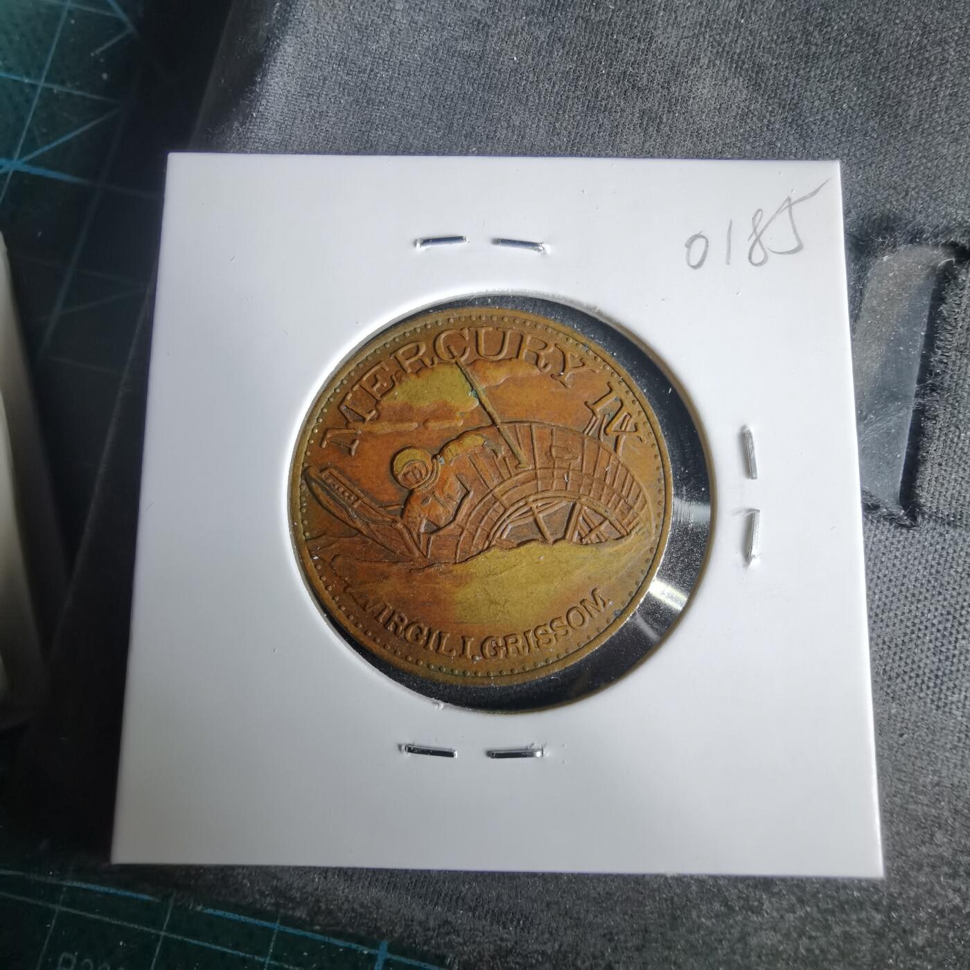 沼泽如烟--第1001场 航空纪念章