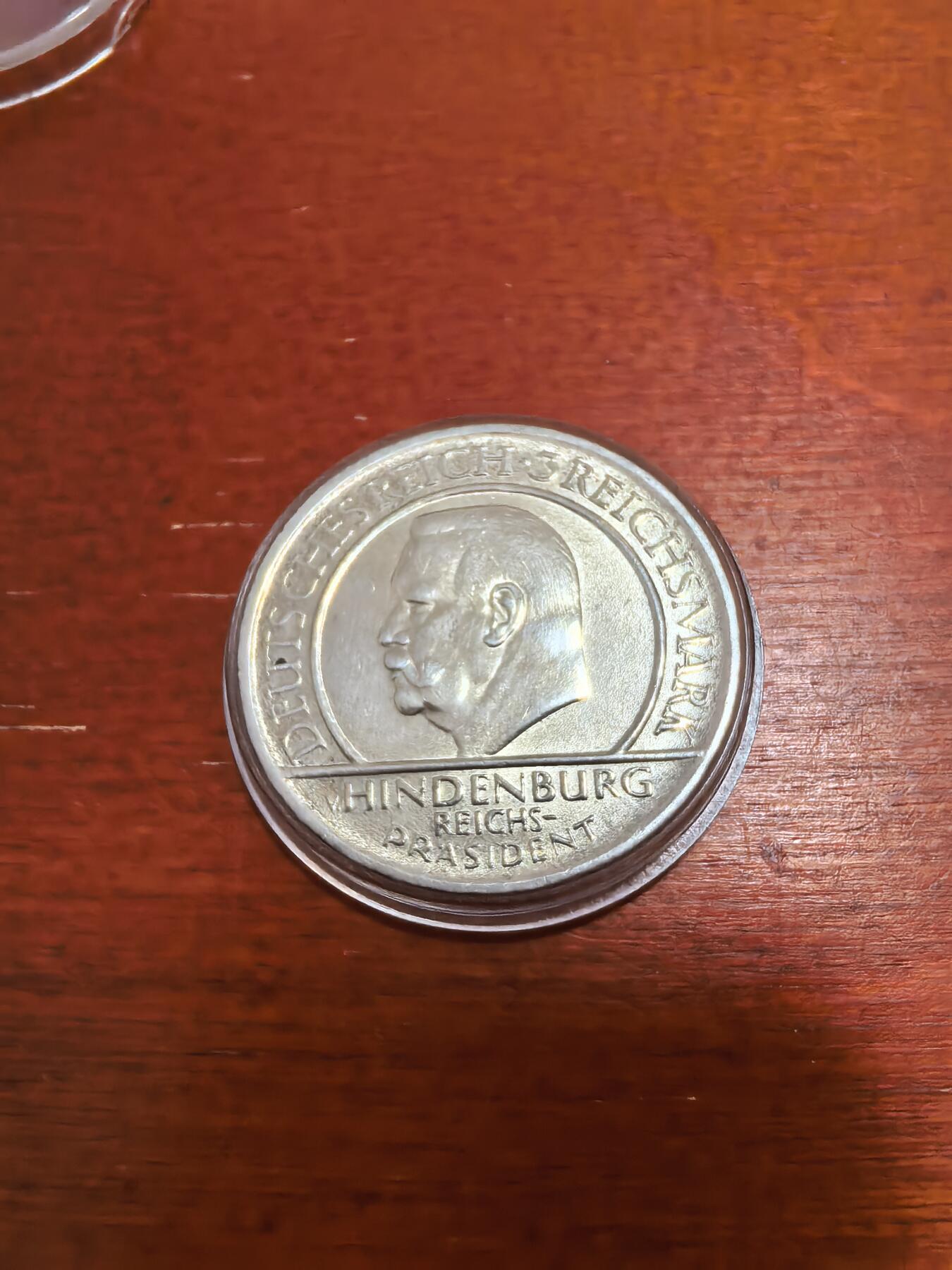 长老汇马年精选第二场拍卖 1929D德国魏玛时期莱茵解放兴登堡3马克银币，15克500银，克书63分150美金