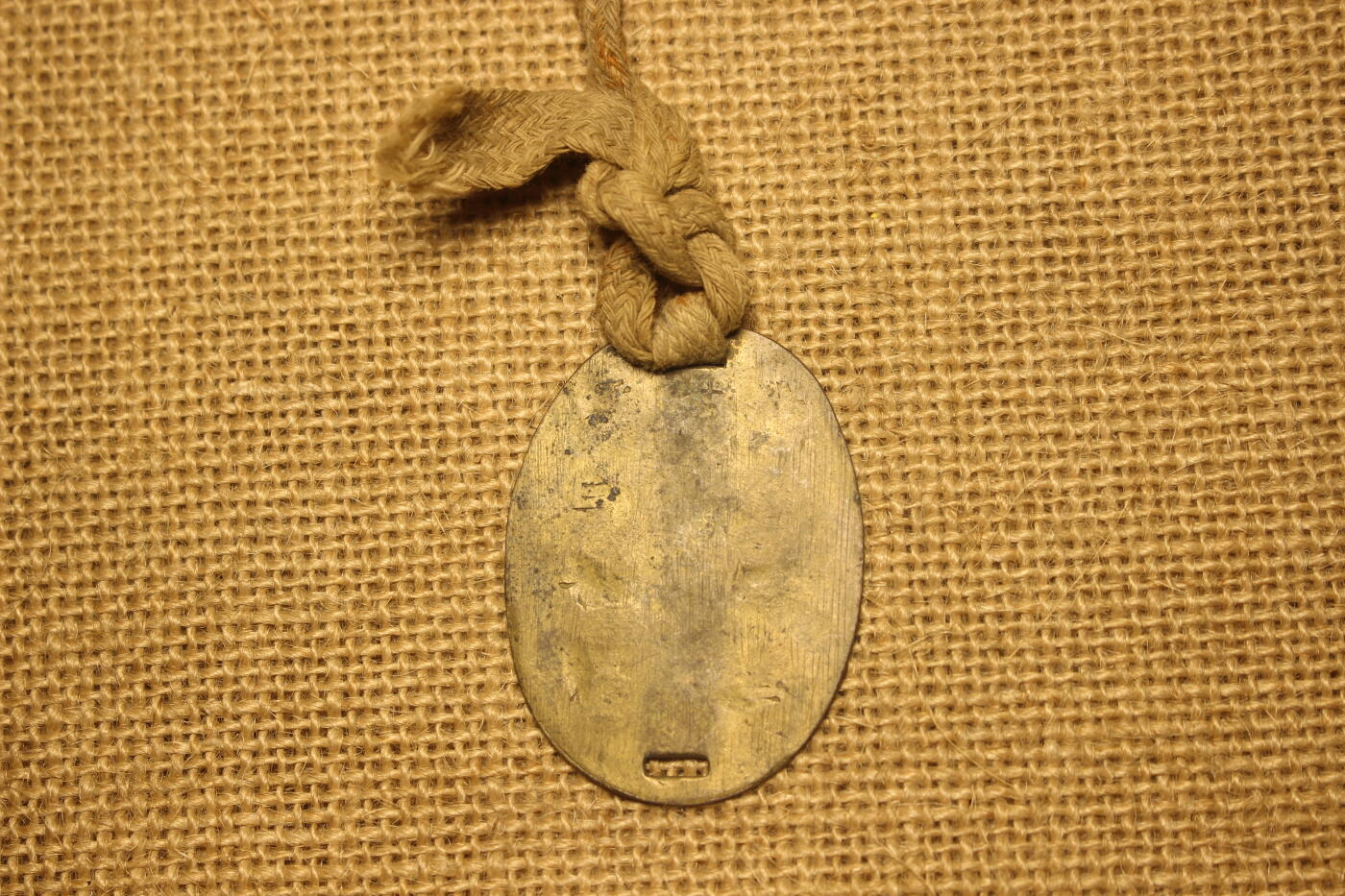 2026.2.22日系拍卖 日军身份牌，铜质，刻刻字：后步四三-中二-番百四十七，近库存品相 