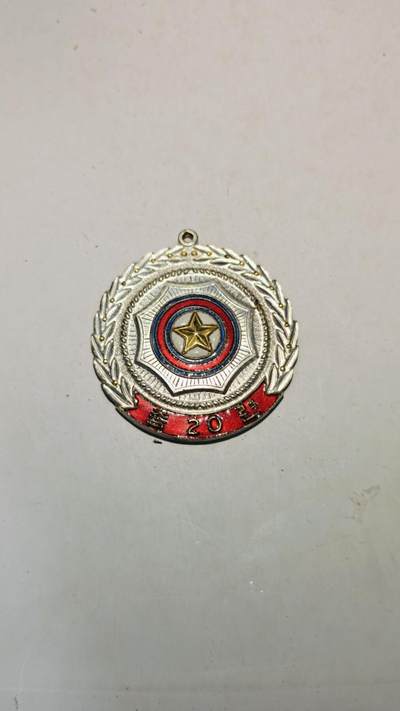 东亚勋章徽章主题拍卖8（120件） - 朝总联二十周年章头