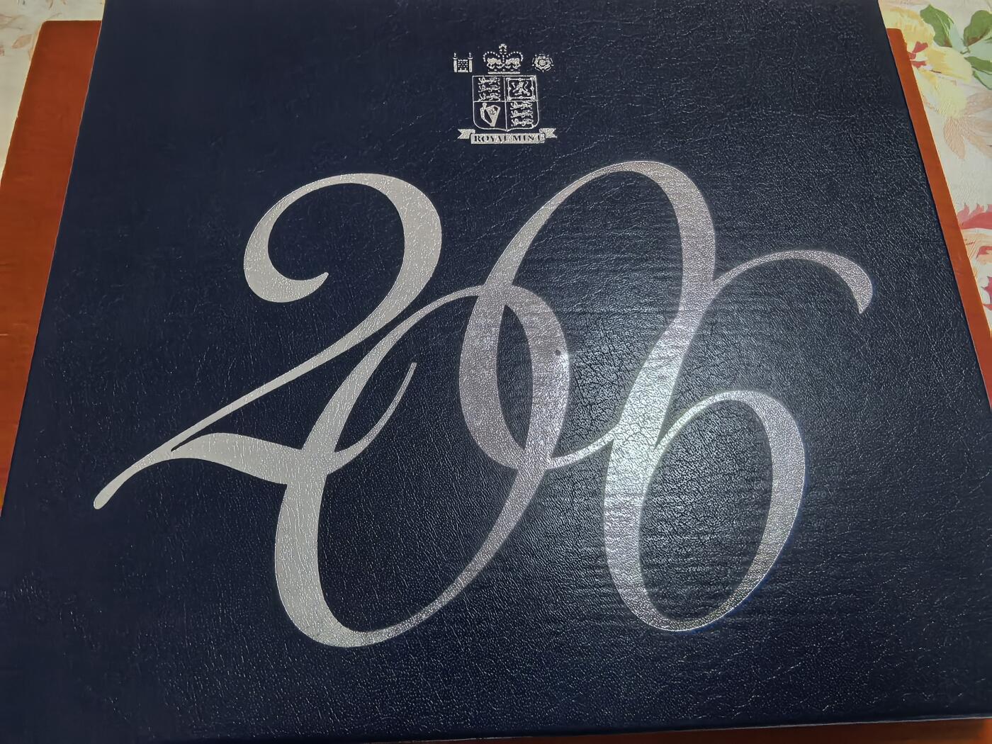 长老汇马年精选第二场拍卖 2006英国13枚精制套币，盒证全