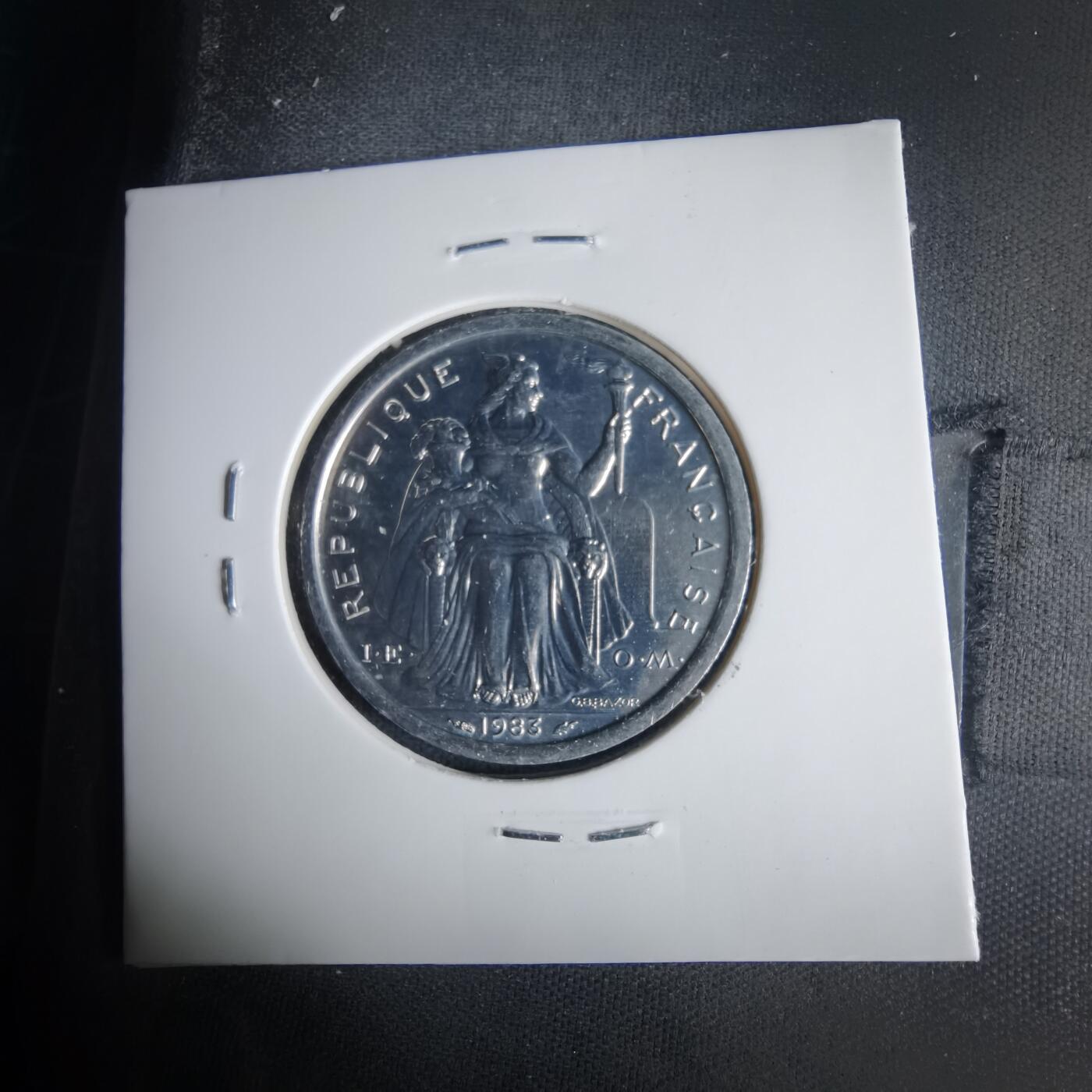 沼泽如烟--第1001场 法属新喀里多尼亚1983年2法郎