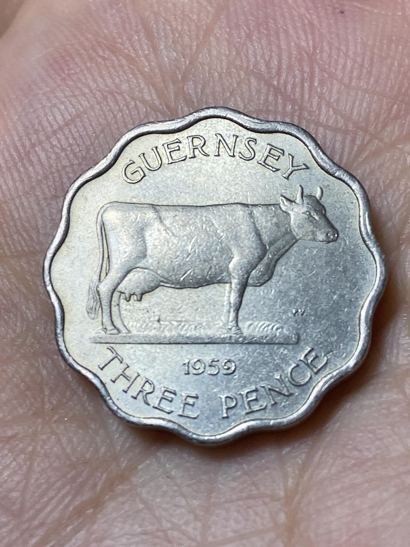 2026年第三十场(总第一百九十九场）英国一线回流散币特拍第二场(免佣金) 英属根西岛🇬🇬1959年3便士(伊丽莎白二世时期第二版首发年，厚版)