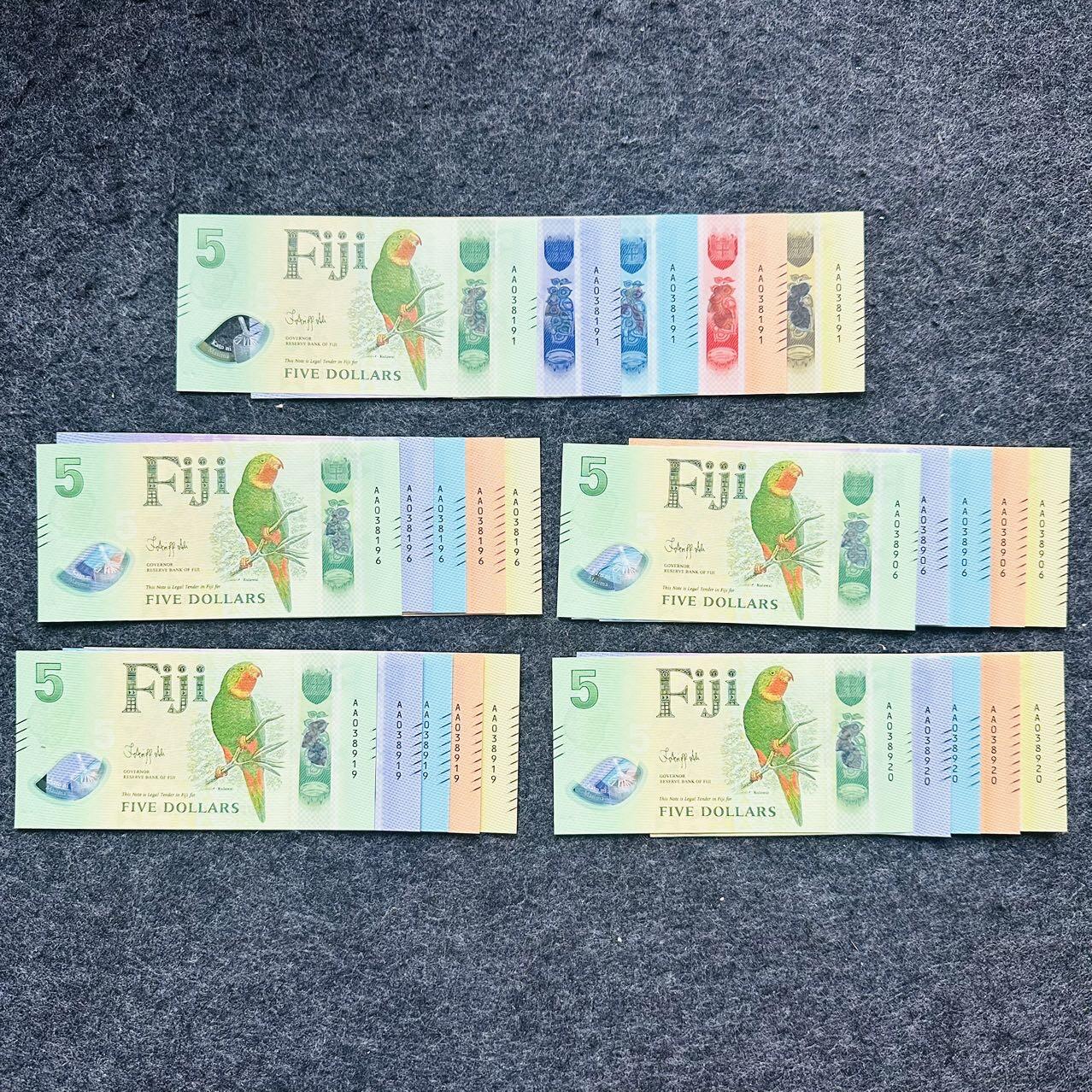 斐济2025/2026年5-100元塑料钞，全套，全同号