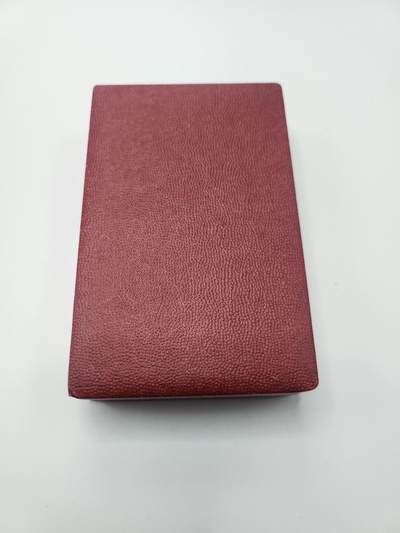 南水社第二次拍卖 民主德国 DDR功勋服务奖章（东德最高级别奖章）1959年6月4日设立 民主德国国家荣誉，盒略，章体均完好