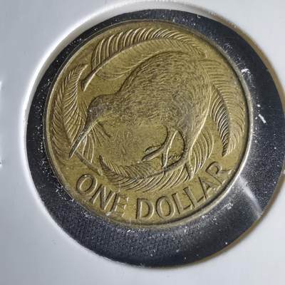 沼泽如烟--第1001场 - 新西兰1990年一元