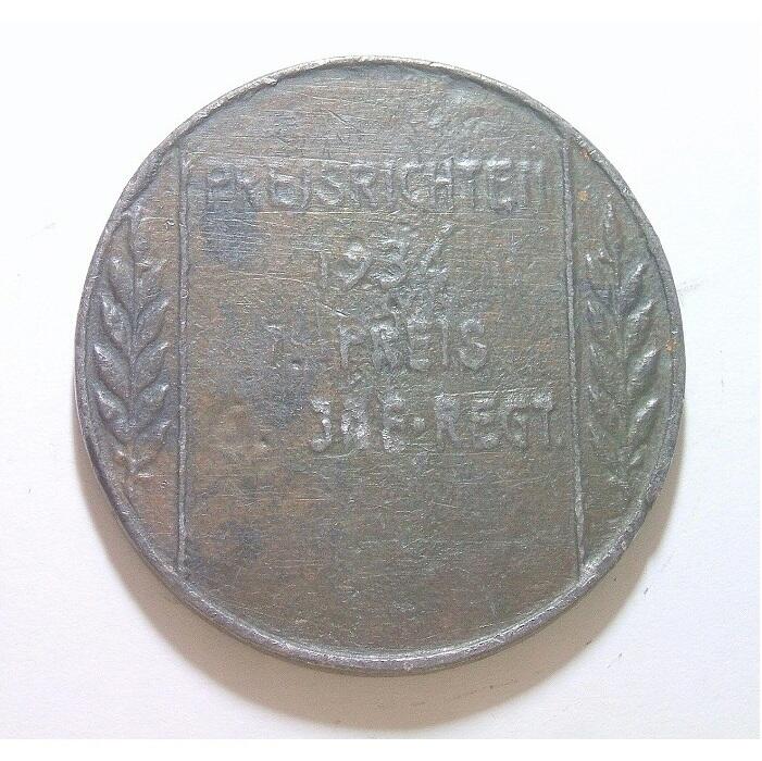 德国1934年 二战马克沁机枪手高浮雕精制大铜章 50MM