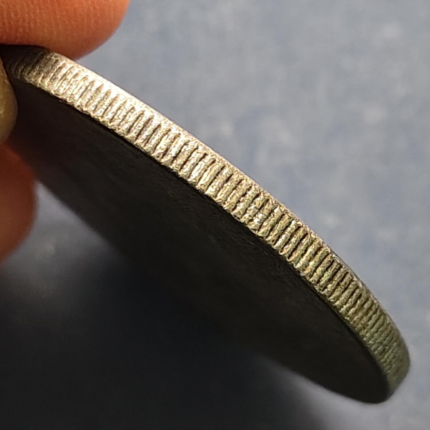 【全场包邮】纯粹捡漏拍504场-更新中 【纪念章】仿中国清光绪元宝江南省造甲辰库平七钱二分纪念章