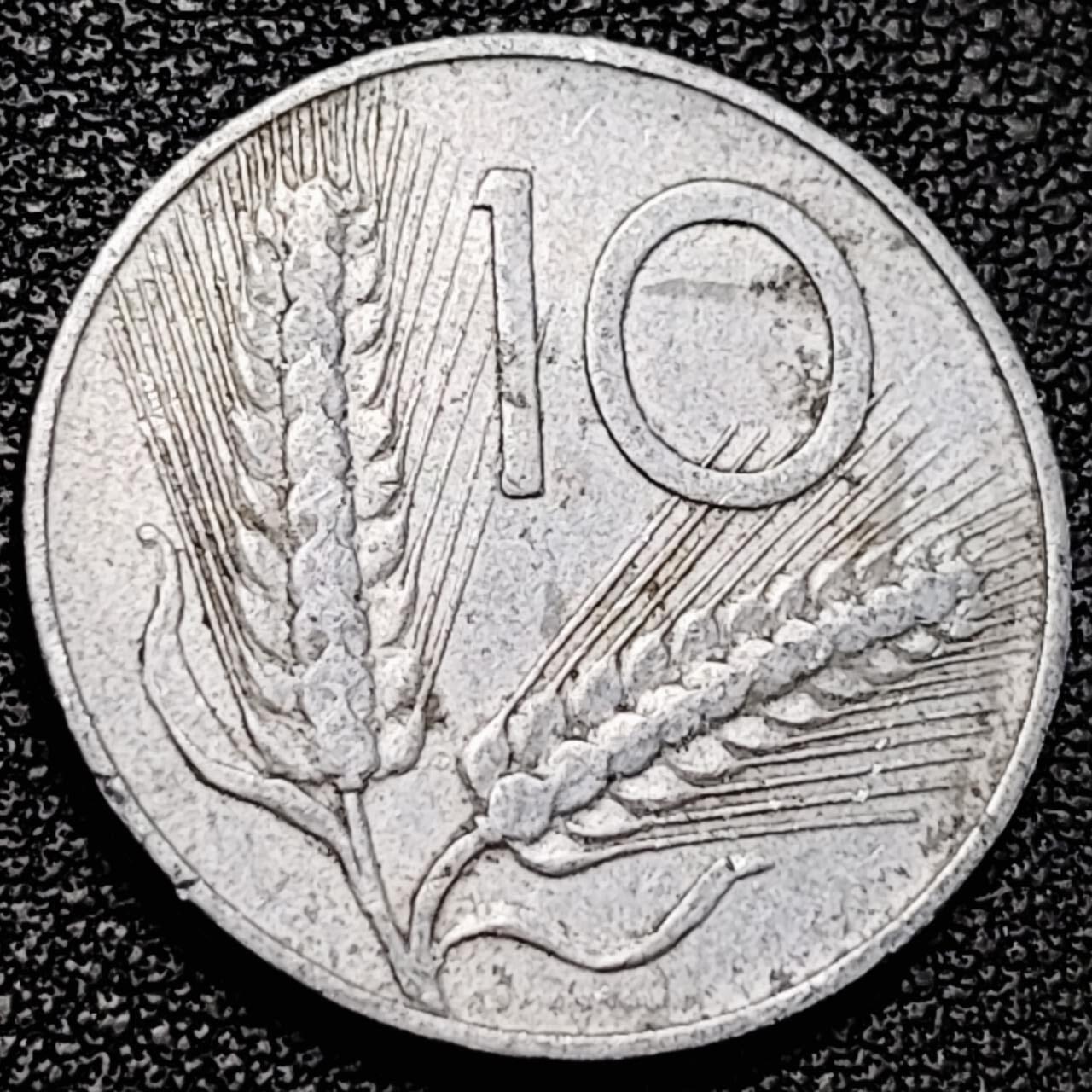 泉币菌-第193场- 新年第一场 新年快乐 本场拍品多 请提前出价 1953年 意大利10里拉铝币 麦穗古犁 23.2mm