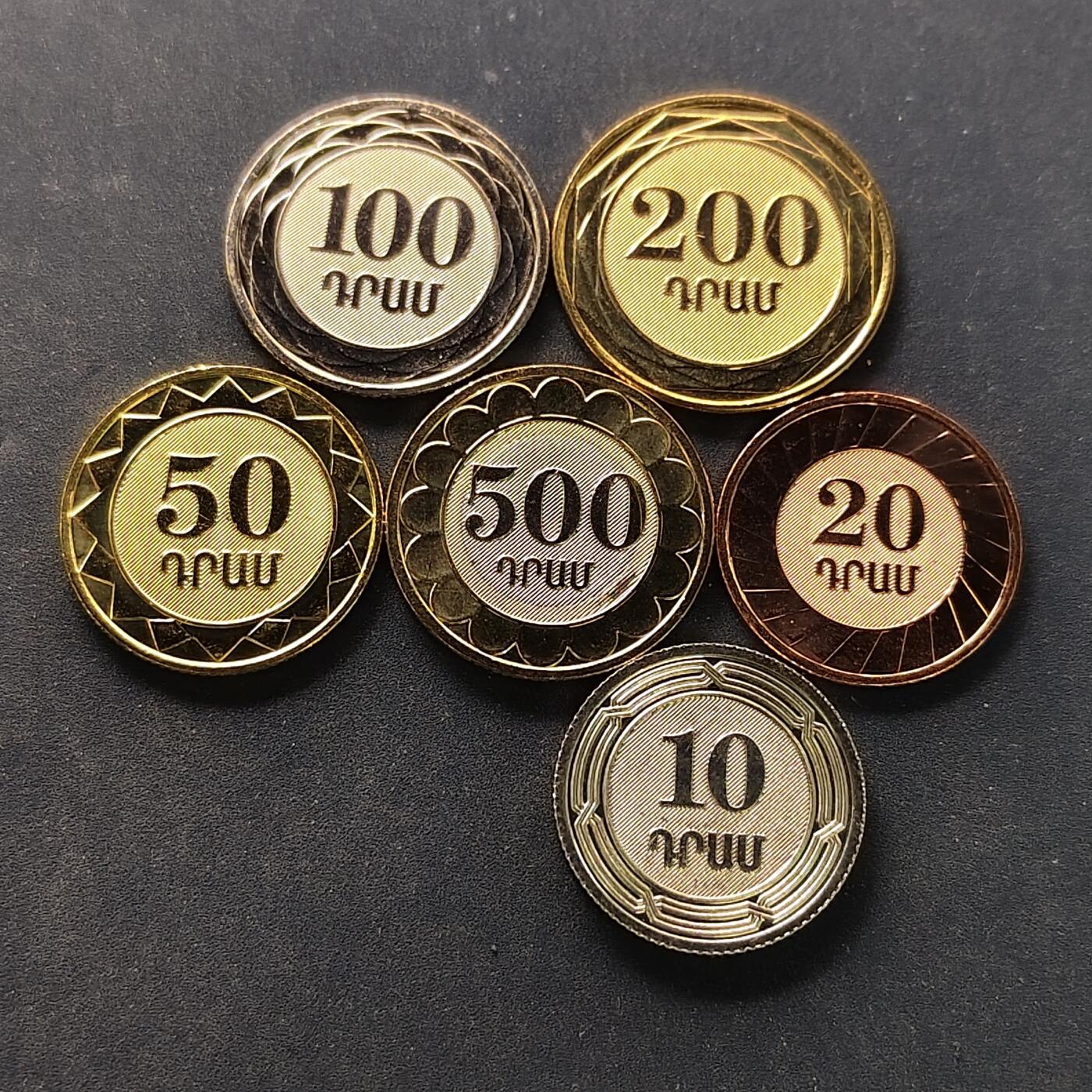 【全场包邮】纯粹捡漏拍504场-更新中 亚美尼亚2023年国家货币30周年6枚纪念套币