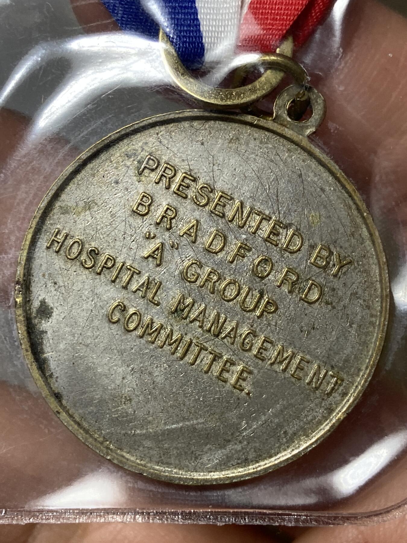 2026年第三十场(总第一百九十九场）英国一线回流散币特拍第二场(免佣金) 少见全品–英国🇬🇧1953年伊丽莎白二世加冕纪念章(布拉德福德市“A”组医院管理委员会发行版本)