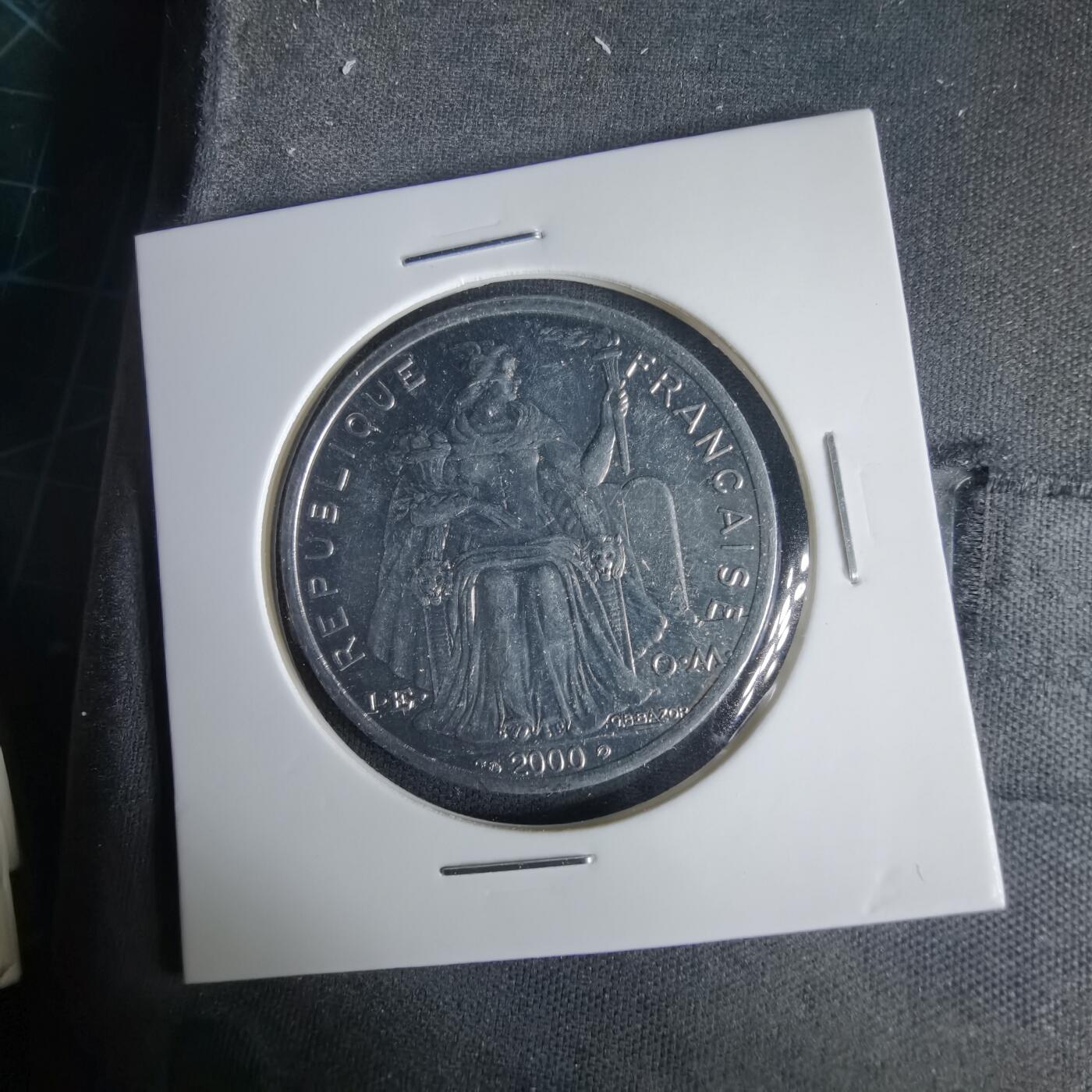 沼泽如烟--第1001场 法属新喀里多尼亚2000年5法郎