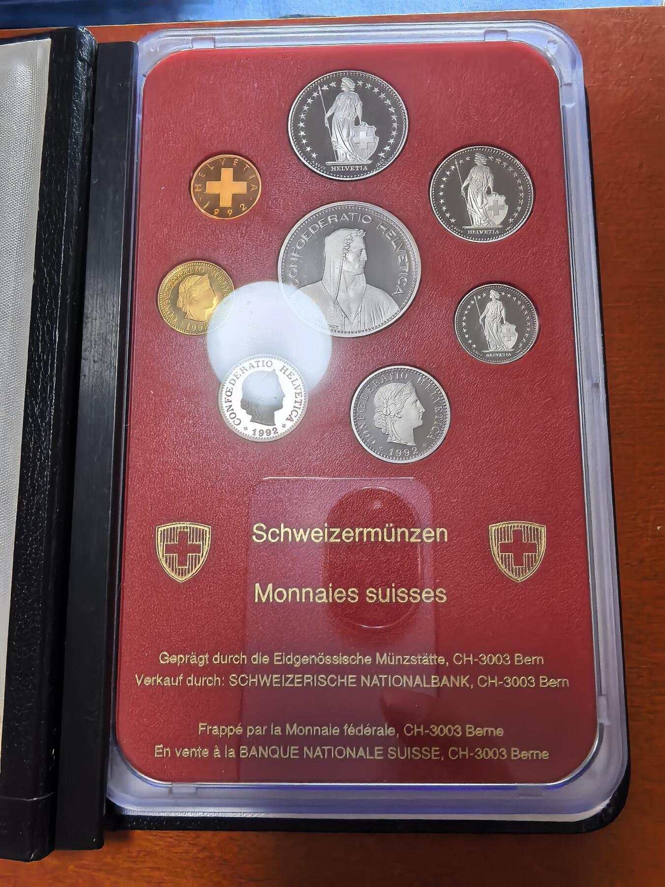 长老汇马年精选第二场拍卖 1992瑞士精制币8枚套，盒证全