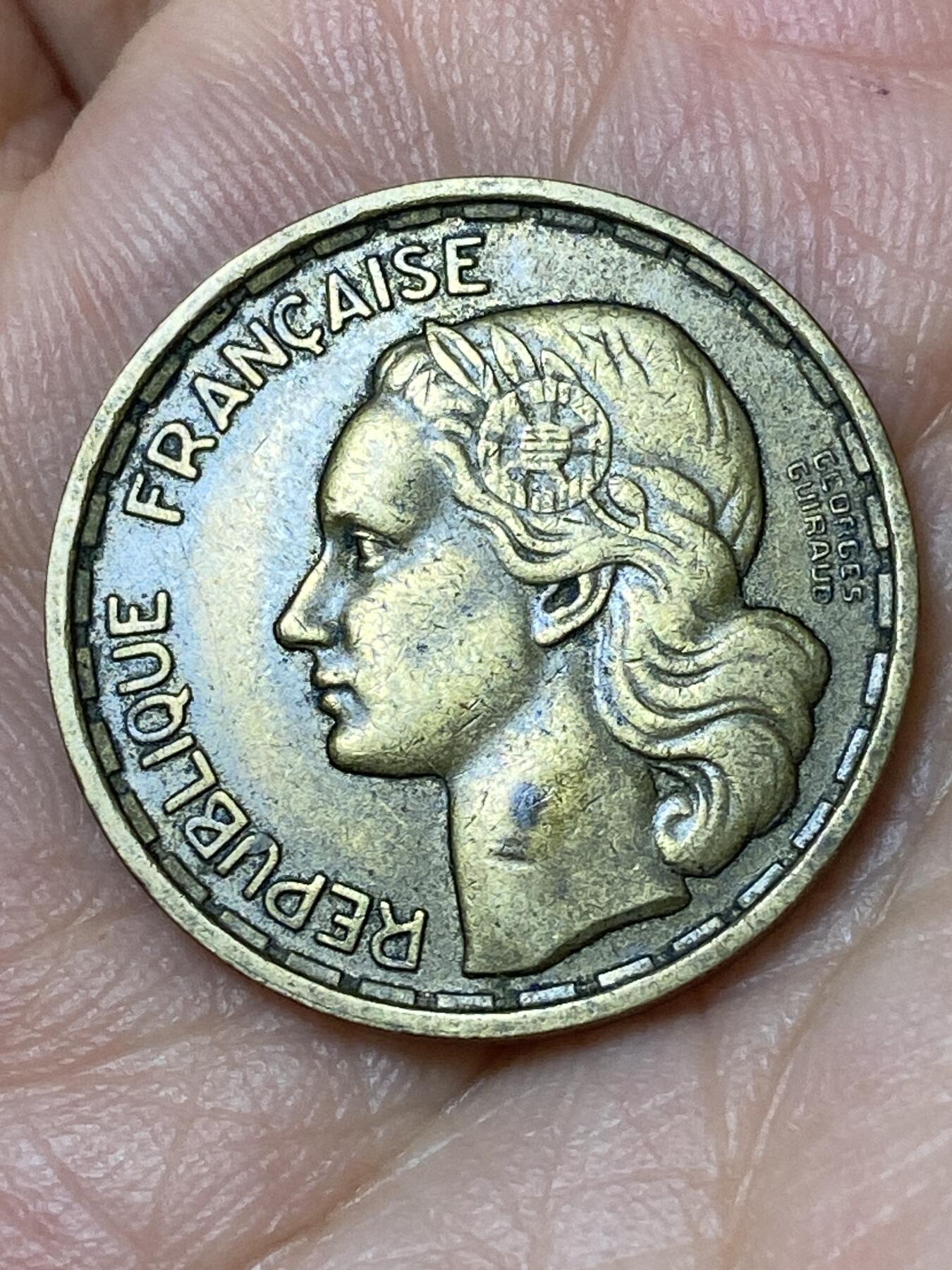 2026年第三十场(总第一百九十九场）英国一线回流散币特拍第二场(免佣金) 法兰西第四共和国1950单年份20法郎(头像后双排字，三羽版)