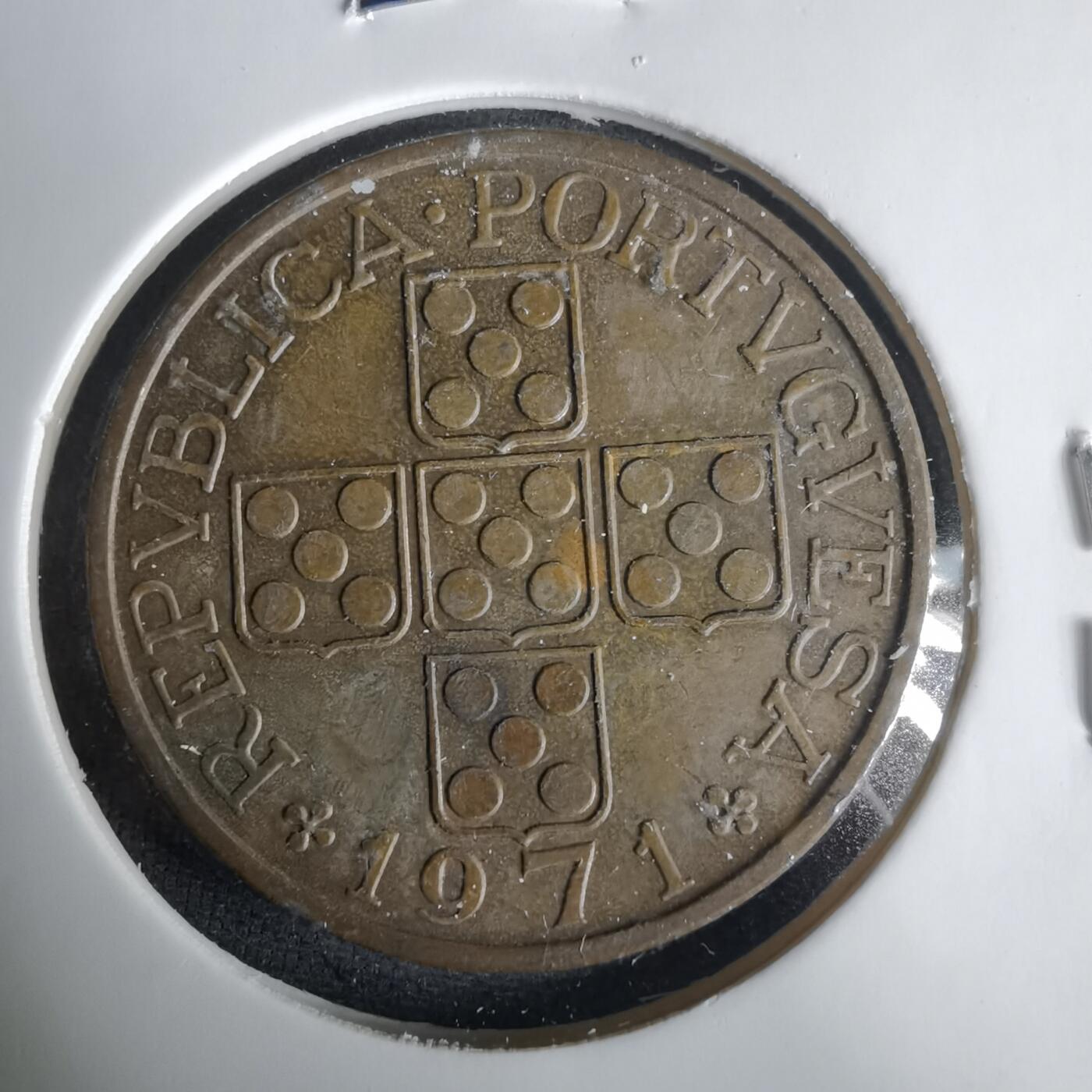 沼泽如烟--第1001场 葡萄牙1971年1埃斯库多