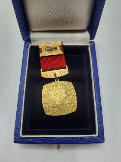 南水社第二次拍卖 苏联成立50周年纪念章（捷克斯洛伐克造币厂版，带原盒）