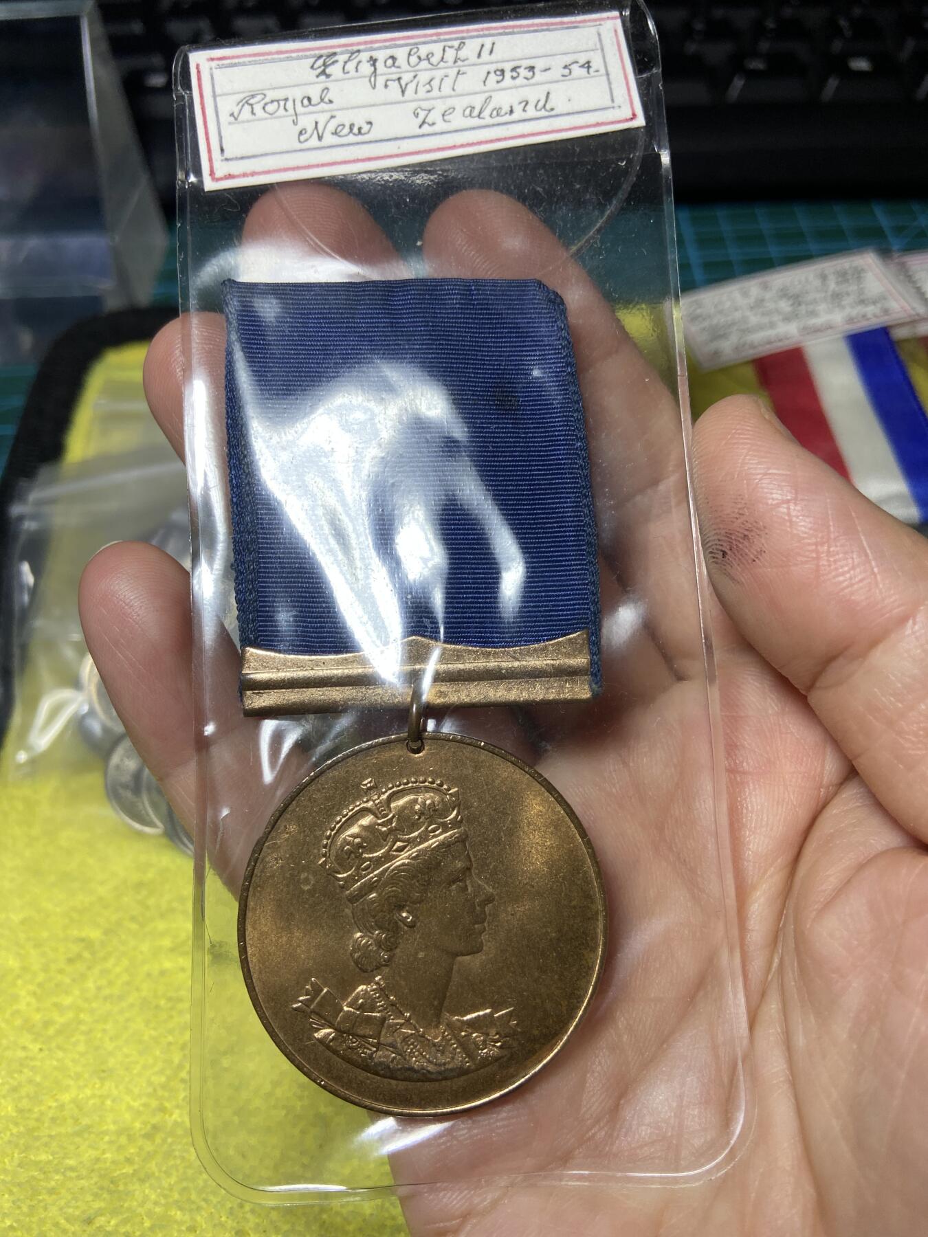 2026年第三十场(总第一百九十九场）英国一线回流散币特拍第二场(免佣金) 少见全品–新西兰🇳🇿1953年皇室访问纪念章(纪念1953–1954年伊丽莎白二世首次访问新西兰)
