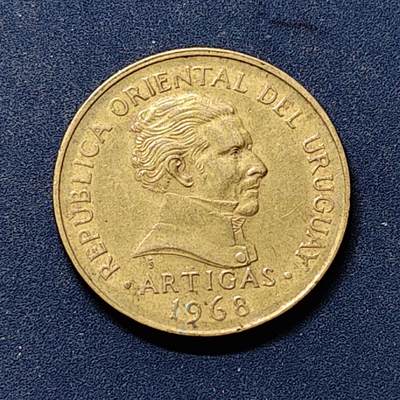 【全场包邮】纯粹捡漏拍504场 - 乌拉圭1968年10比索-乌拉圭独立之父何塞·杰尔瓦西奥·阿蒂加斯
