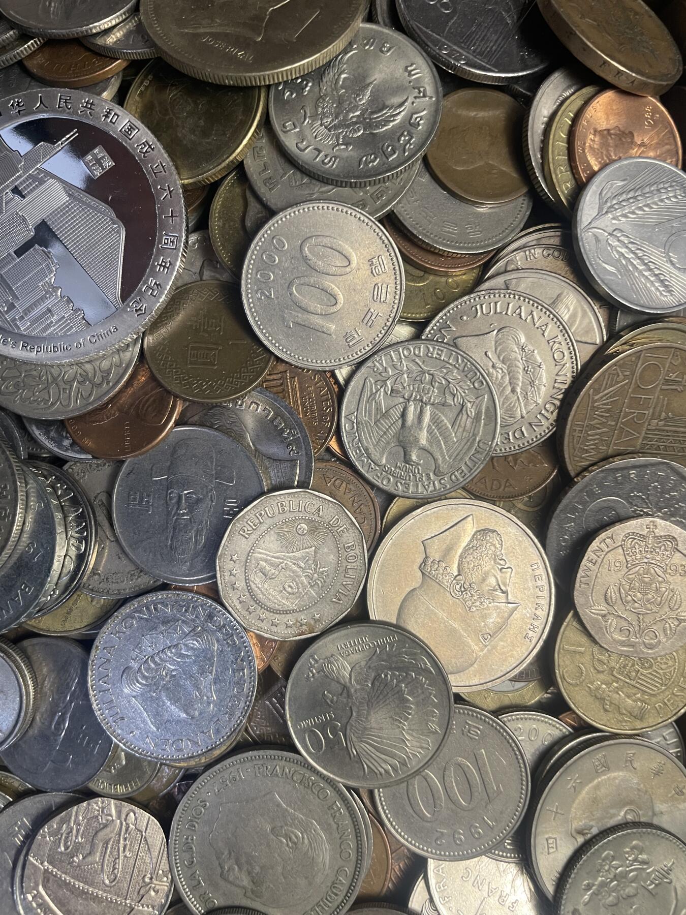 回流0301 国外硬币、纸钞16斤，无日币