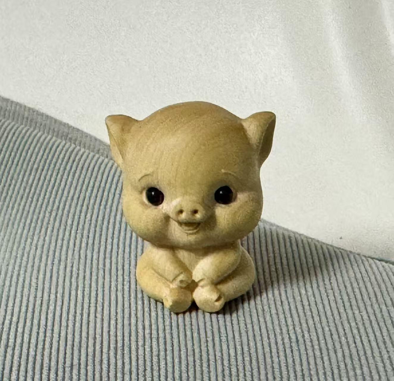 零元拍：哈基米系列，黄杨木雕12生肖之：猪宝宝，高约：40MM。就这么可耐