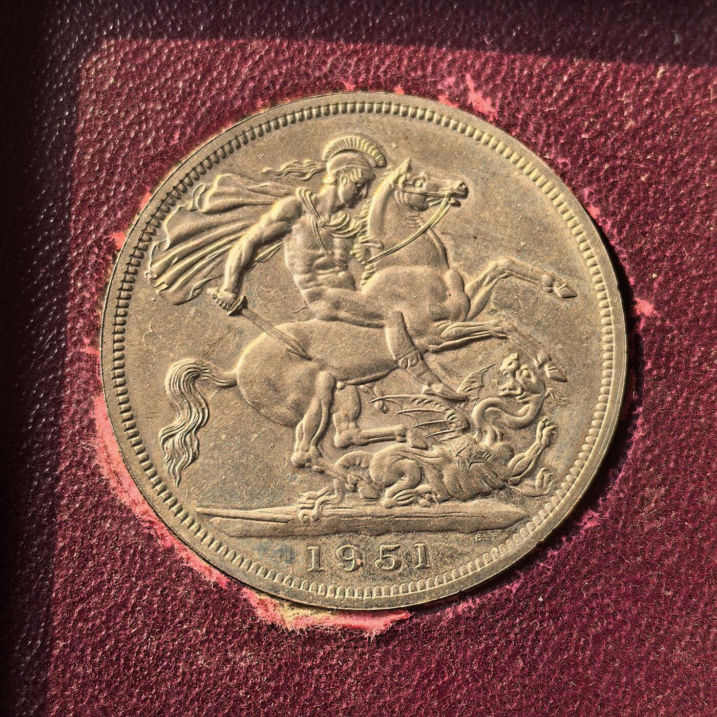 道一币馆币章第一百六十六场 红色原盒证 英国1951年乔治六世马剑镍克朗