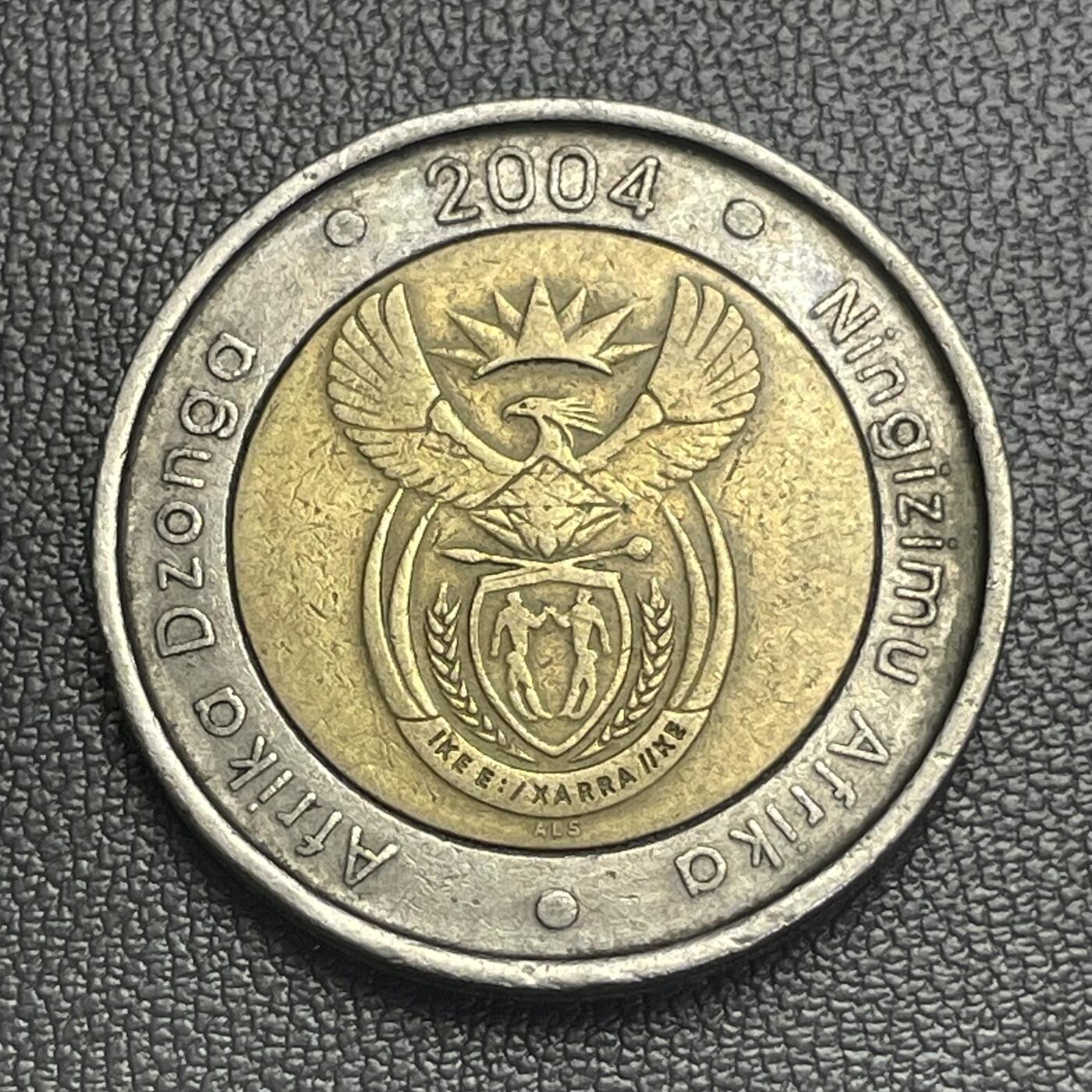 回流0301 2004年南非5兰特双金属币 角马