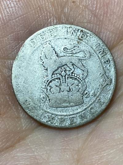 2026年第三十场(总第一百九十九场）英国一线回流散币新春特拍第二场(免佣金) - 英国🇬🇧1924年6便士银币(乔治五世第二版，500银)