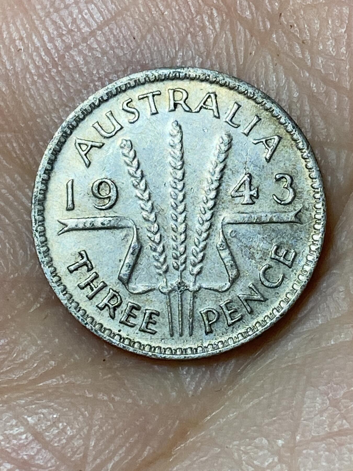 2026年第三十场(总第一百九十九场）英国一线回流散币特拍第二场(免佣金) 澳大利亚🇦🇺1943年3便士银币(乔治六世第一版，925高银)