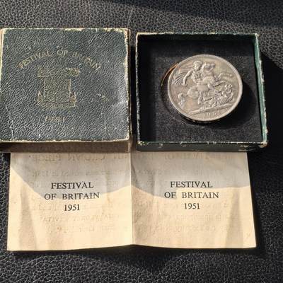 道一币馆币章第一百六十六场 - 绿色原盒证 英国1951年乔治六世马剑镍克朗