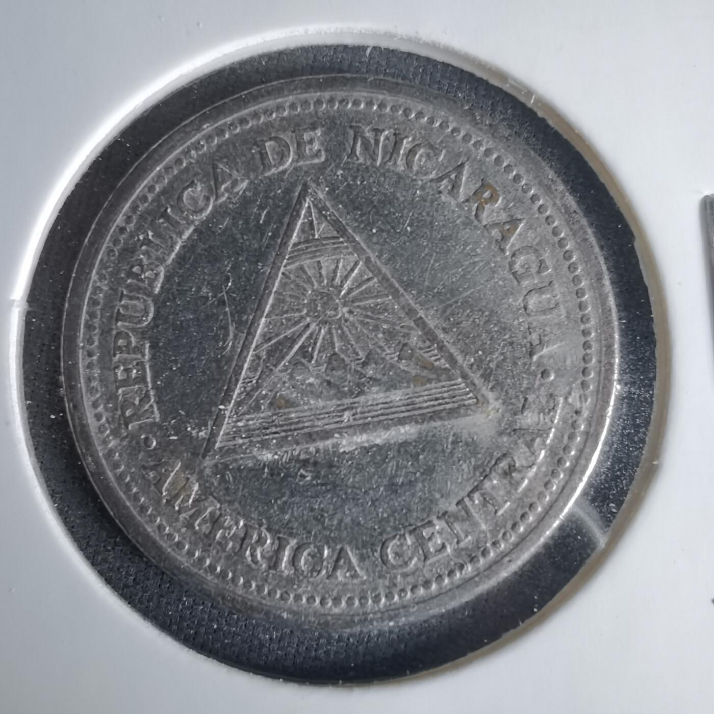 沼泽如烟--第1001场 尼加拉瓜2000年1科多巴