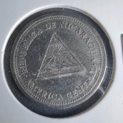 沼泽如烟--第1001场 - 尼加拉瓜2000年1科多巴