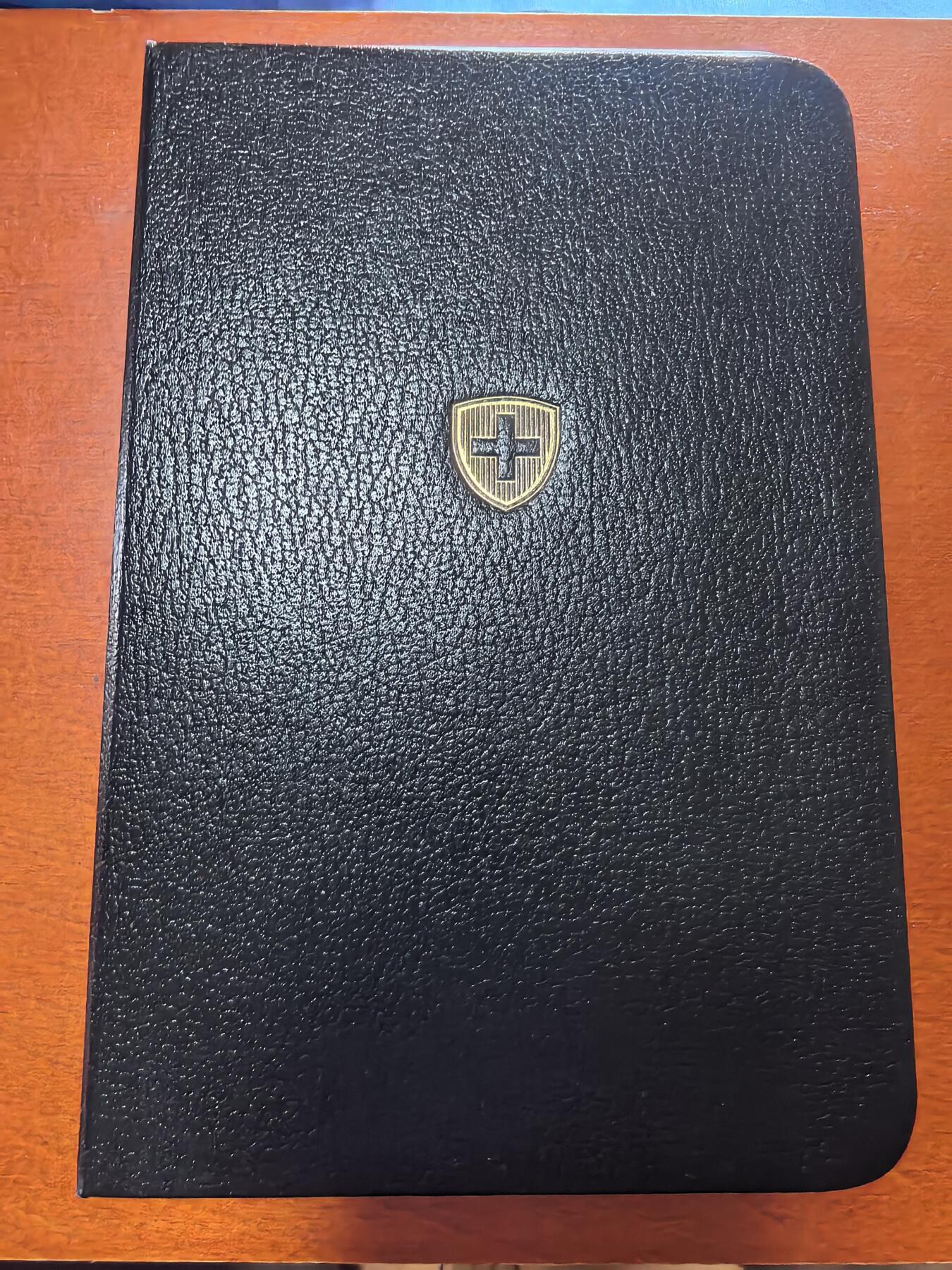 长老汇马年精选第二场拍卖 1992瑞士精制币8枚套，盒证全