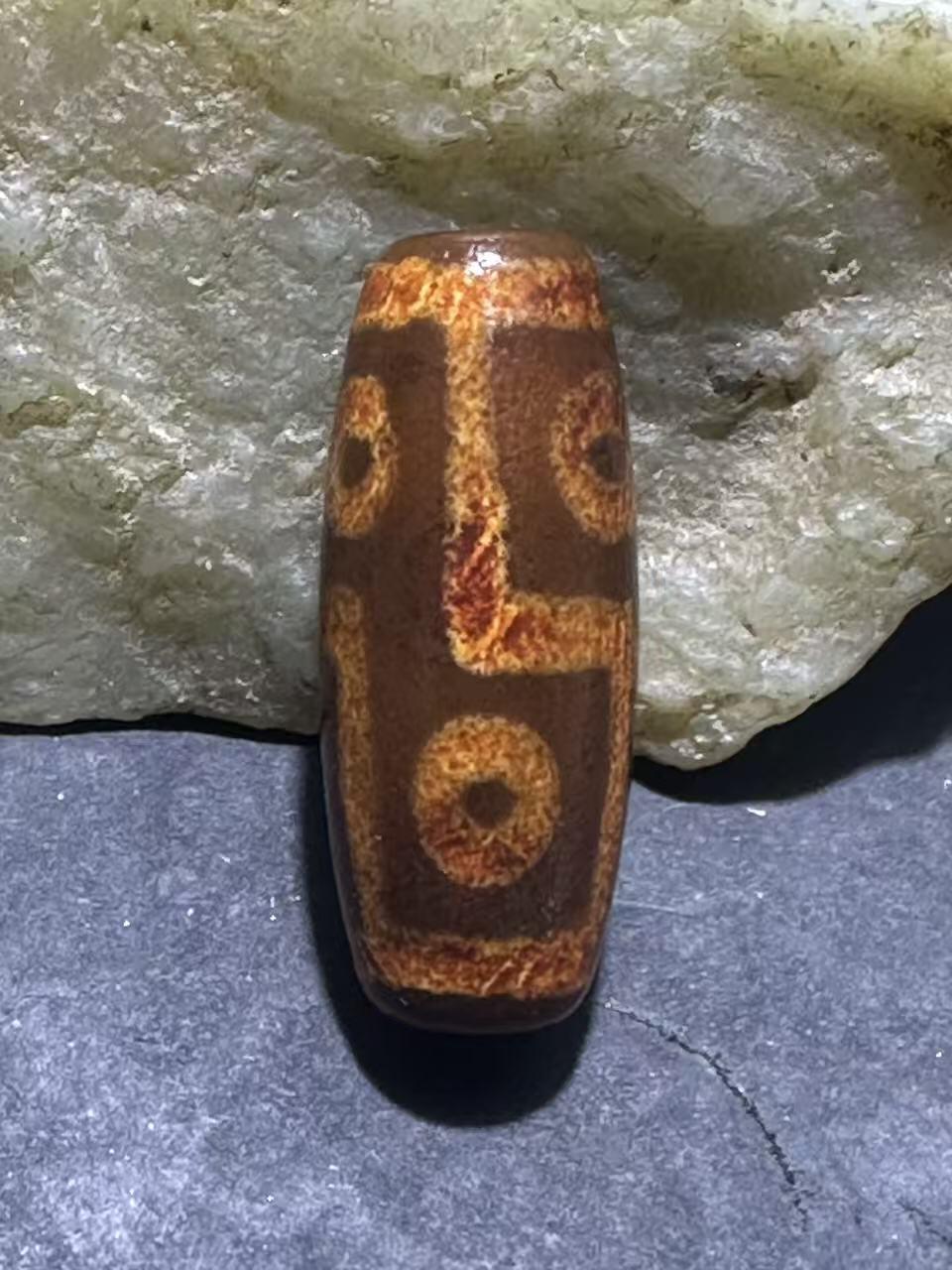 仅此一颗，藏传包浆风化六眼随形天珠一颗，