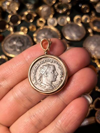 古罗马皇帝银币吊坠 - 古罗马皇帝银币吊坠