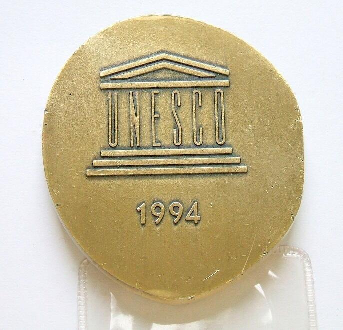 【艺术】法国艺术大章 世界伟人圣雄甘地 高浮雕精制椭圆型超大铜章 56×60MM厚8MM 120克