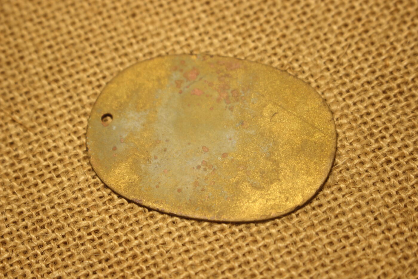 2026.2.22日系拍卖 日军身份牌，铜质，刻字:近卫步兵第四联队-第一中队-第60号，日常佩戴品相，结构完好刻字清晰。