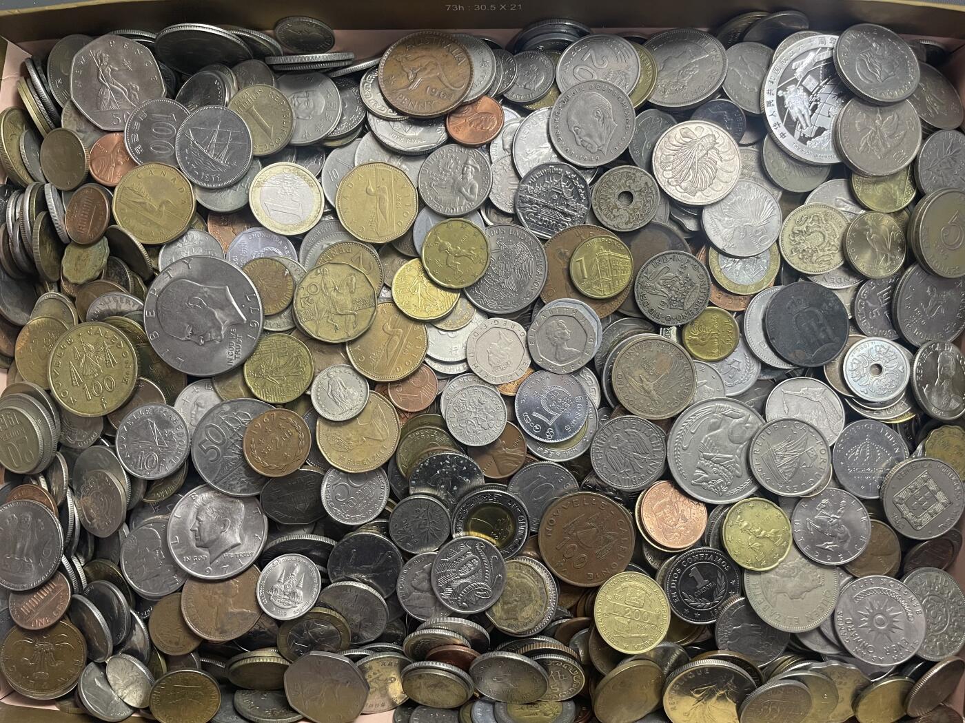 回流0218 新春快乐，马年大吉！ 外币、钞16.8斤 无日币