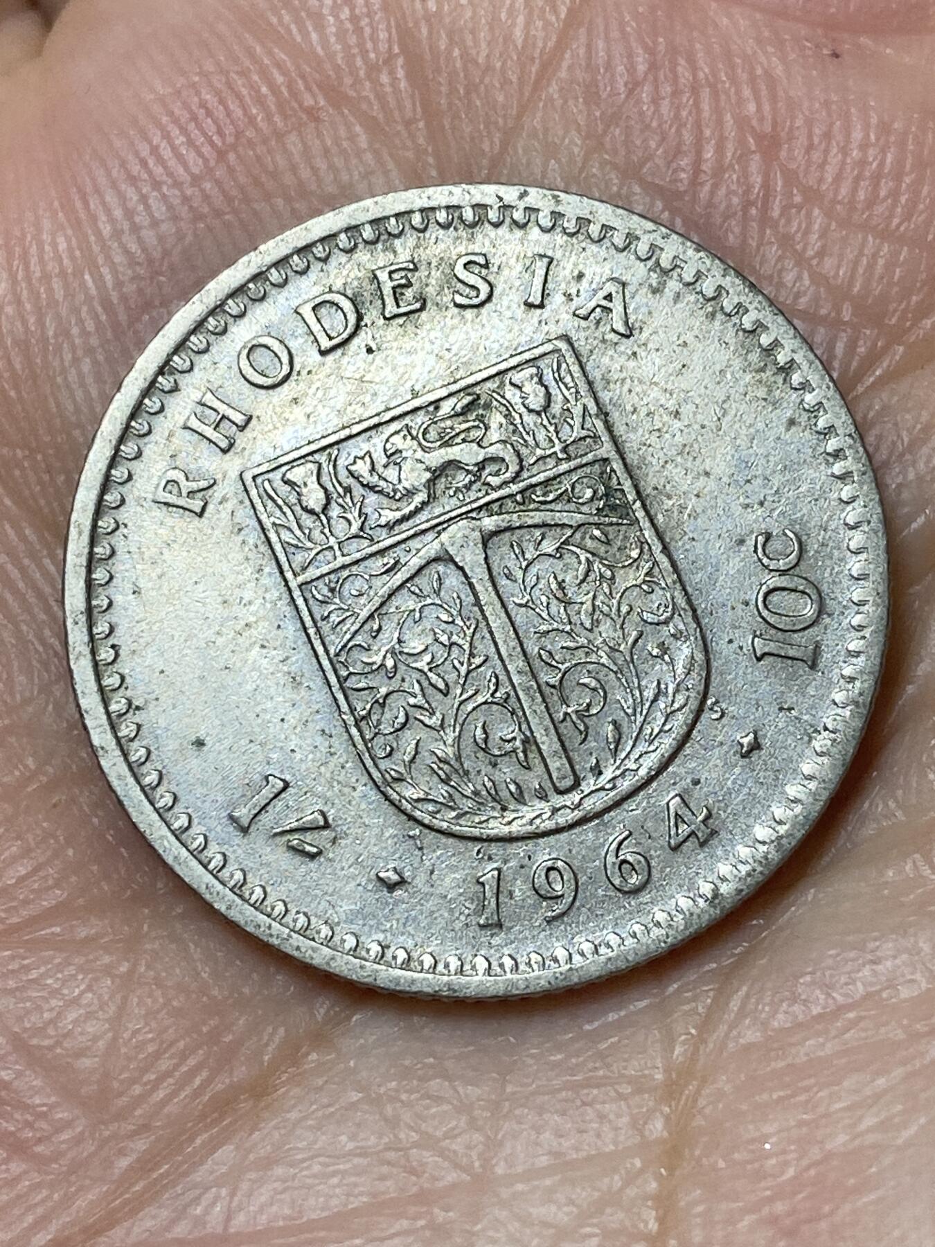 2026年第三十场(总第一百九十九场）英国一线回流散币特拍第二场(免佣金) 英属罗德西亚1964单年份10分(伊丽莎白二世中年花冠，1先令和10分双面值版)