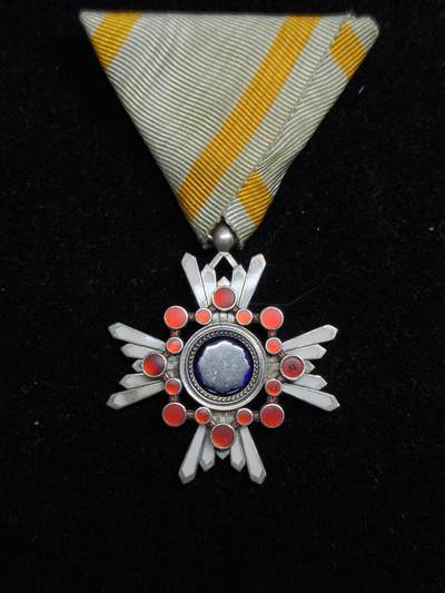 马到成功 迎新年  精品专场 -  银制  日本六等瑞宝章