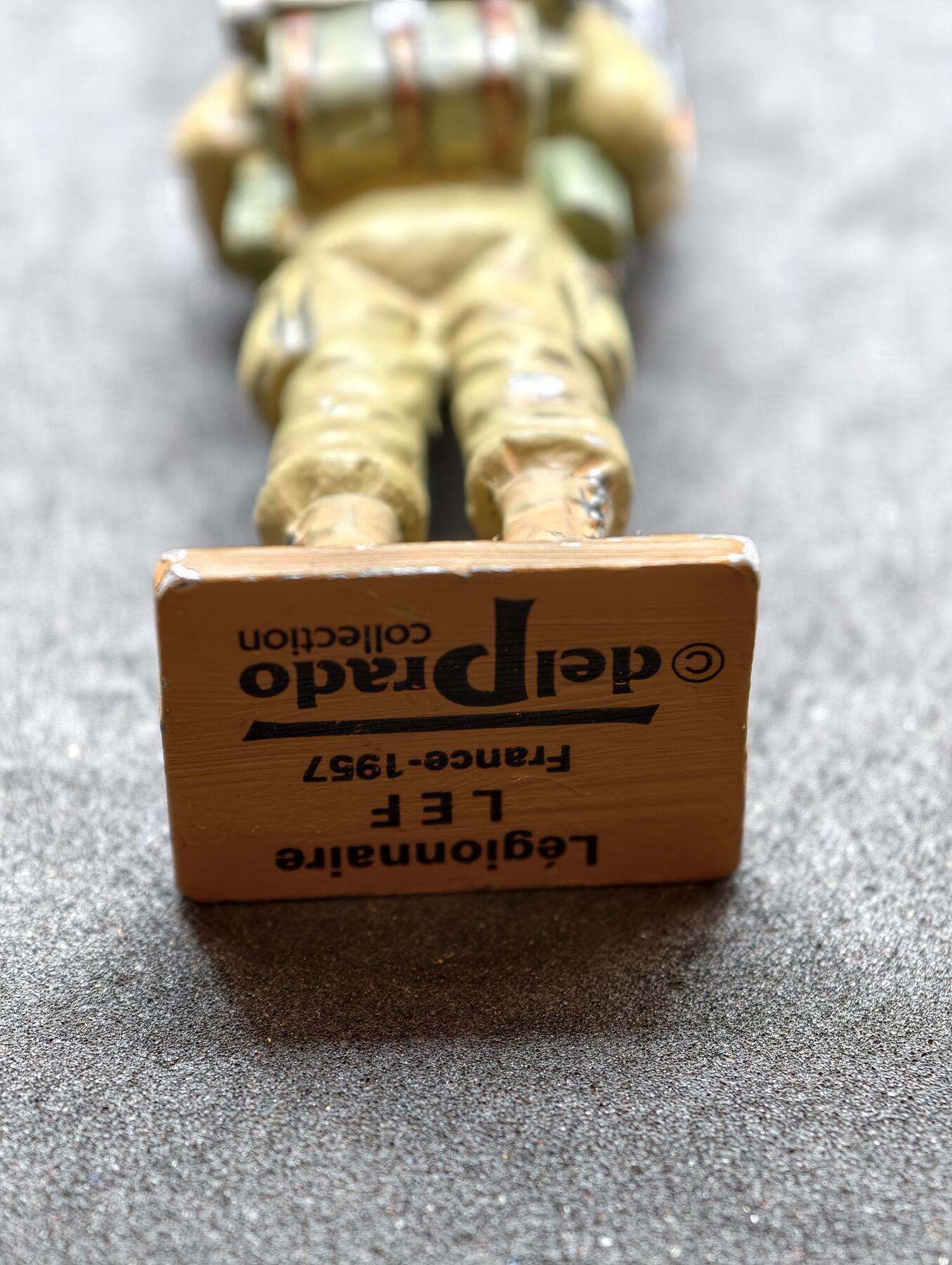 凯旋世界勋赏（持续上新中）（第22期新年大拍）（欢迎送拍）（对拍品有疑问请询问客服，不接受到手刀，出价默认拍品品相。请认真阅读拍卖规则！出价默认已认可！）（收到货请录制开箱视频，无视频概不处理问题。）