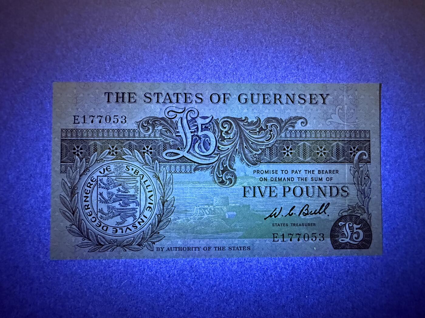 《艾美收藏》第232期-2.22周日外币靓号精品场(春节首拍) 根西5镑 UNC 1980年大尺寸版 无4