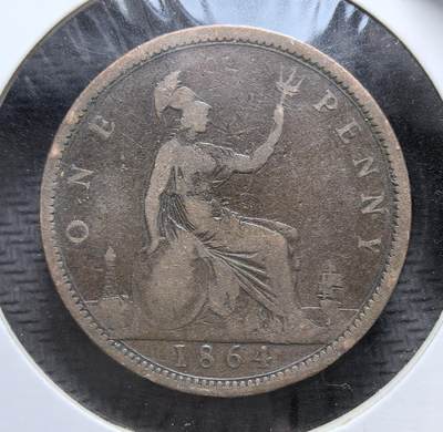 外国优质老铜币银币，周日九点倒数截拍，满百包邮，持续收拍，初八发货 - 英国维多利亚1864 年1 便士铜币。正面为维多利亚女王头像，铭文彰显其君主权威；背面的不列颠尼亚坐像手持三叉戟，象征大英帝国的海洋霸权与殖民扩张，见证了 “日不落帝国” 鼎盛时期的货币体系。