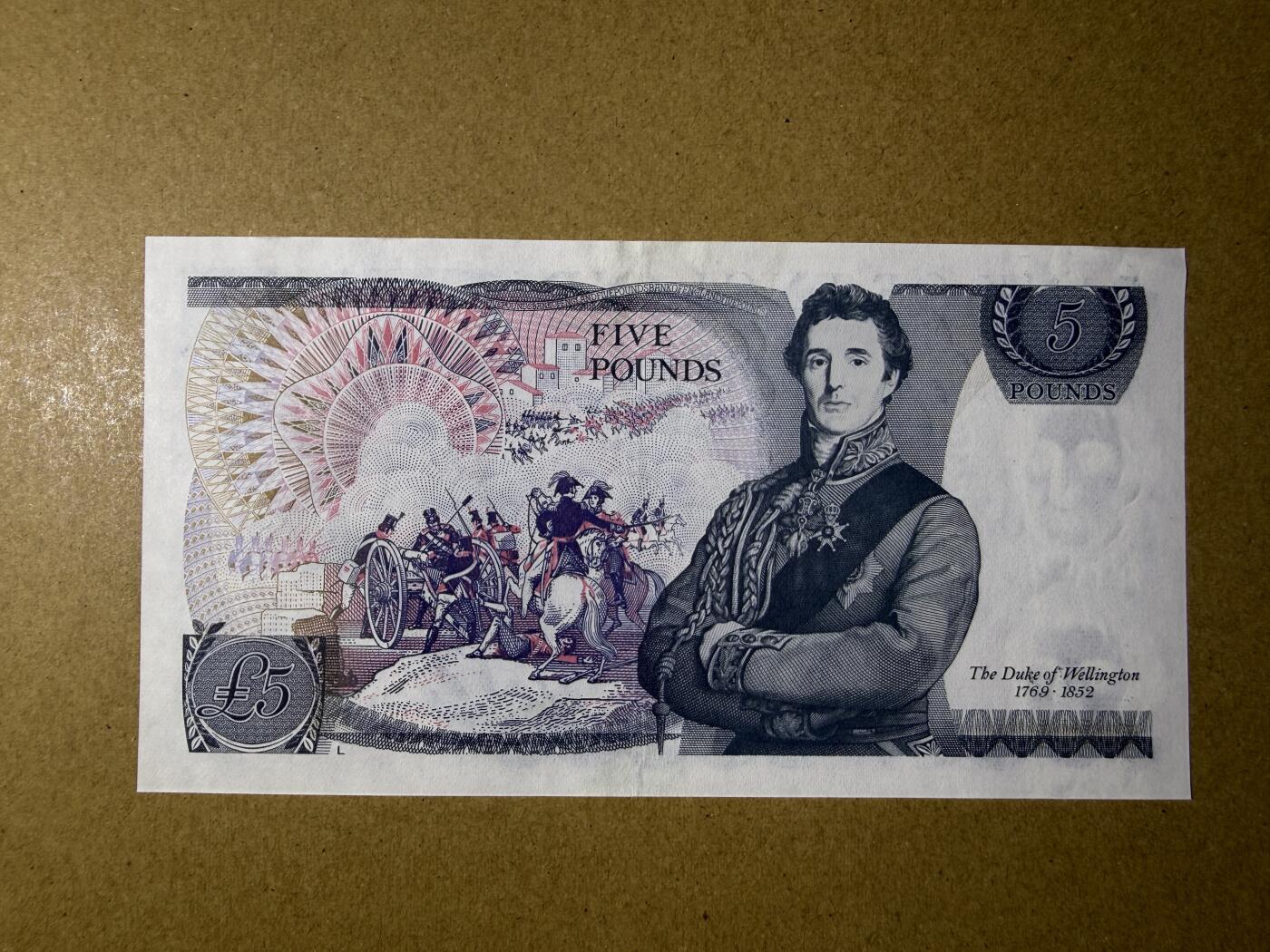 《艾美收藏》第232期-2.22周日外币靓号精品场(春节首拍) 老虎号 英格兰5镑 UNC D序列 无347老虎号