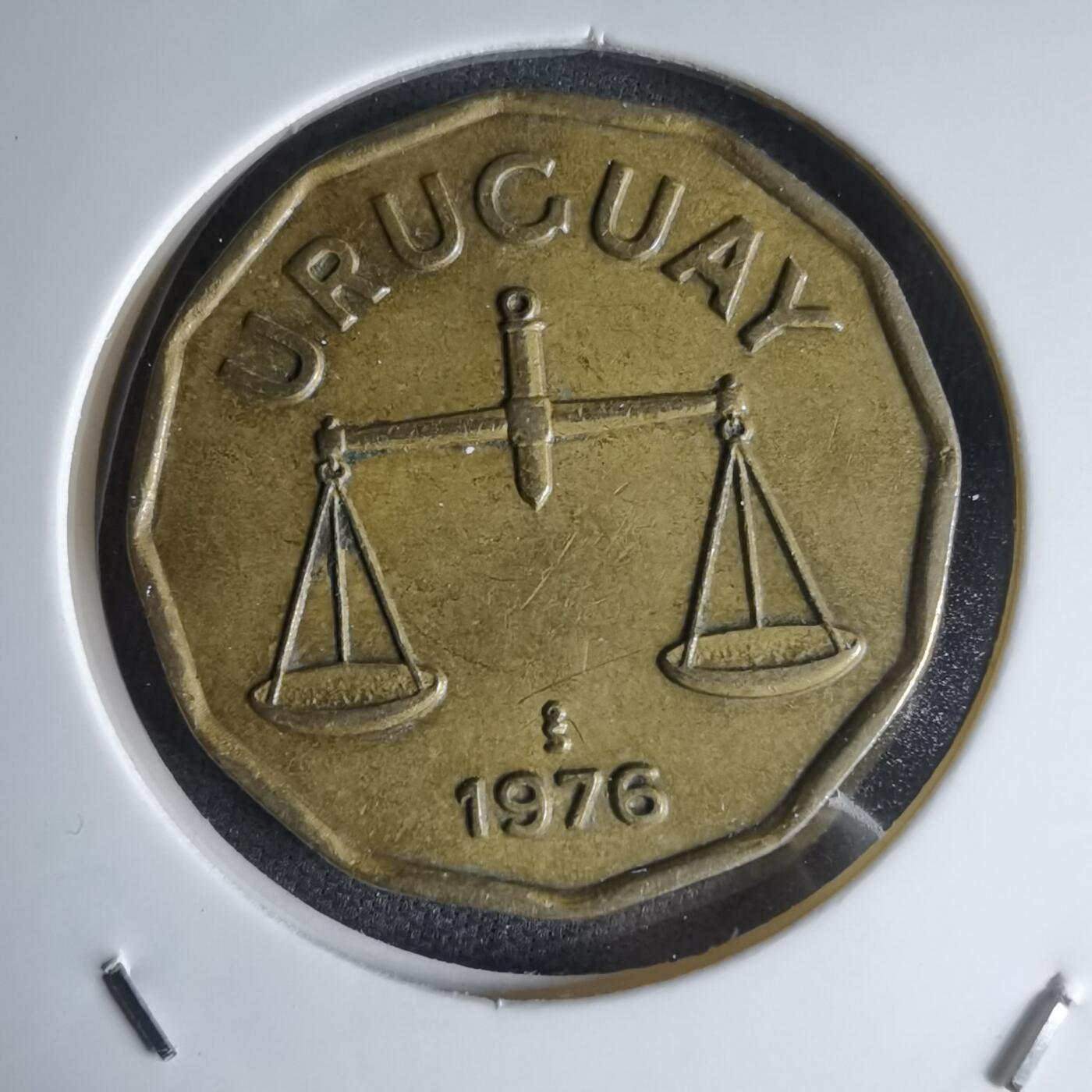 沼泽如烟--第1000场 乌拉圭1976年50分