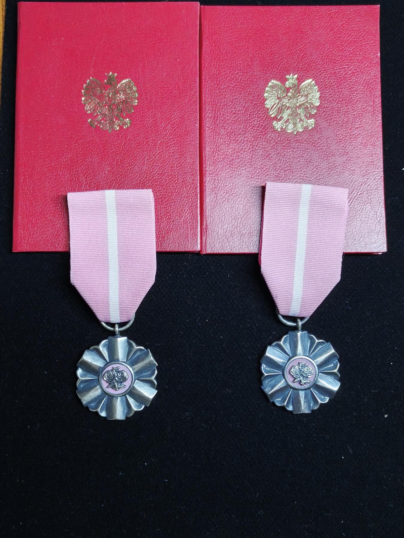 马到成功 迎新年  精品专场 波兰金婚纪念章 夫妻一套